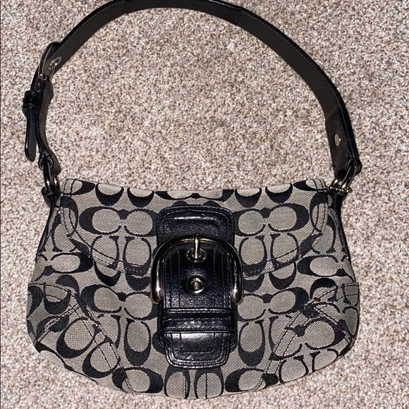 Coach Handbags - Coach shoulder bag